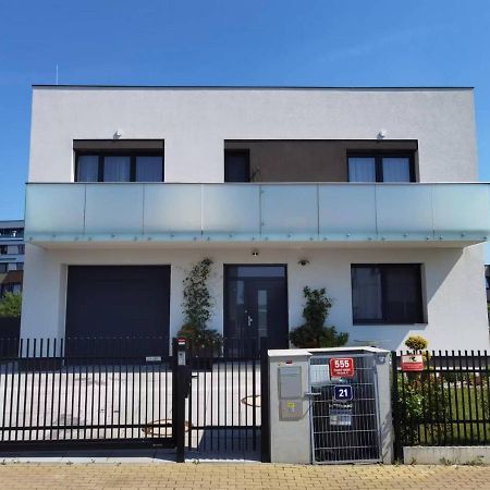 Yipin Villa Prag Exterior foto
