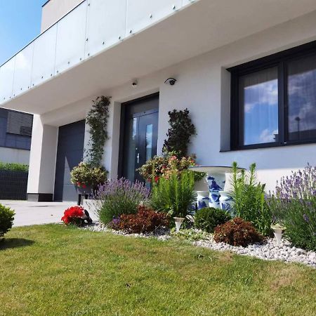 Yipin Villa Prag Exterior foto